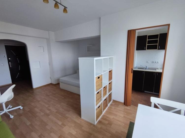Garsonieră semidecomandată în Fundeni