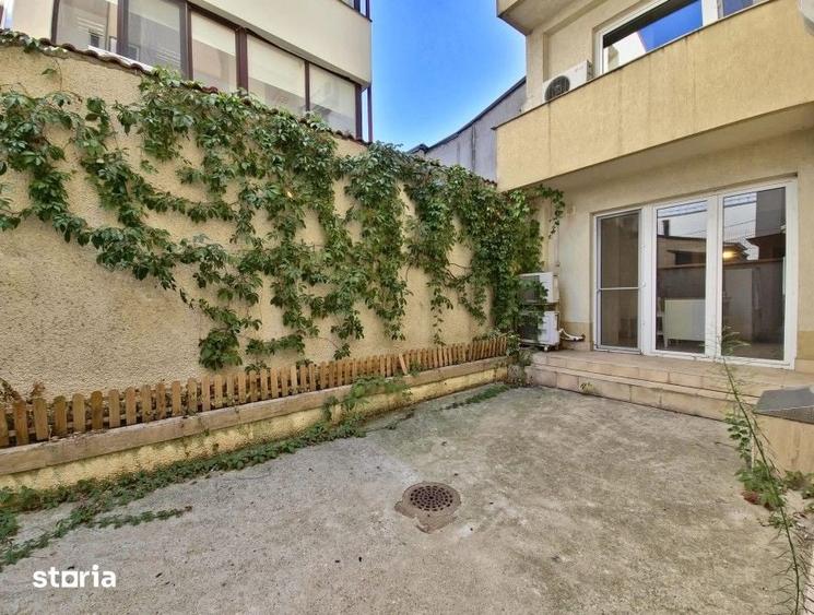 Apartament cu 4 camere în Dorobanți