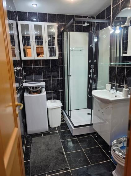 Apartament cu 3 camere decomandat, mobilat în Răcădău