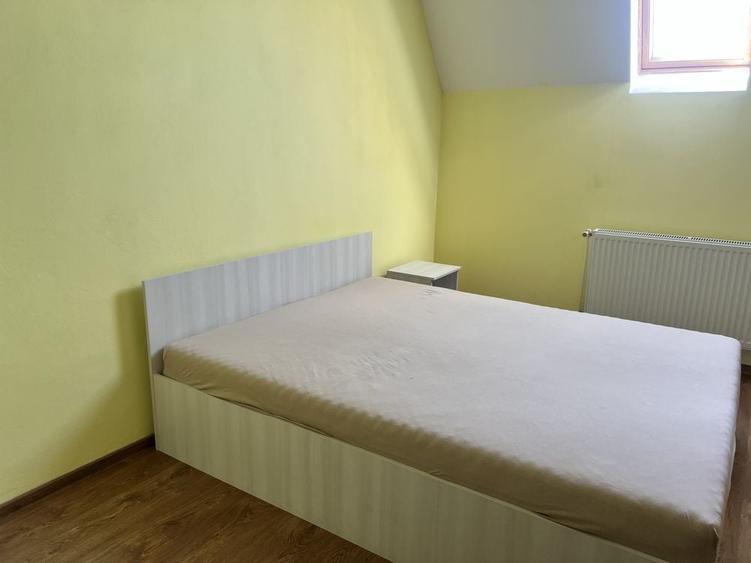 Apartament cu 2 camere decomandat în Steaua