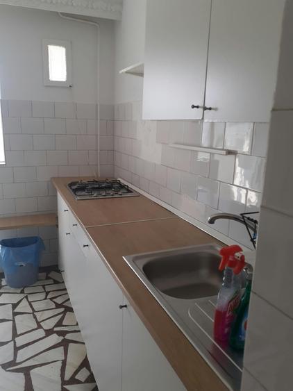 Apartament cu 2 camere decomandat în Iancului