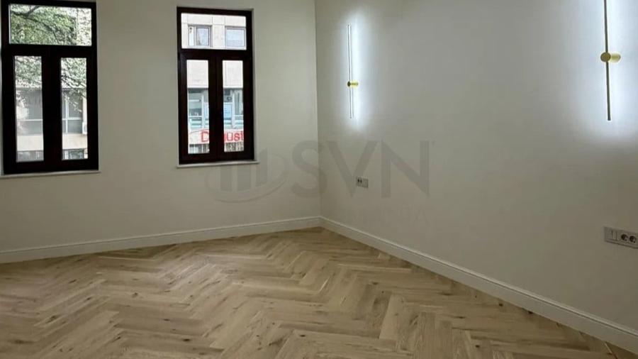 Apartament cu 4 camere decomandat în Dacia