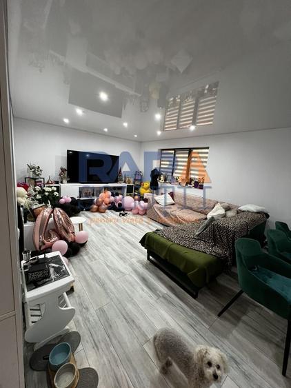 Casă individuală cu 3 camere cu Canalizare în Sud-Est