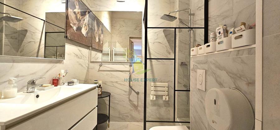 Apartament cu 5 camere decomandat, mobilat în Pache Protopopescu