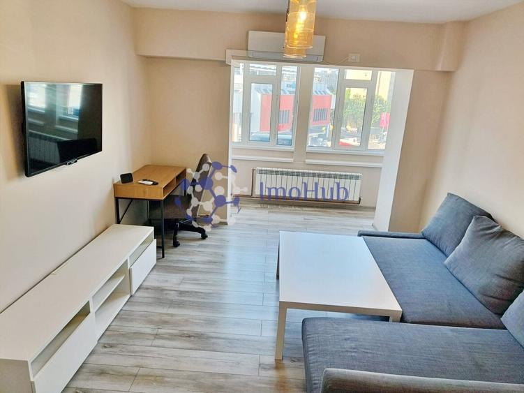 Apartament cu 3 camere decomandat, mobilat în Central
