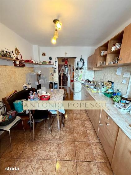 Apartament cu 4 camere în Ultracentral