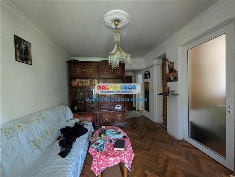 Apartament cu 2 camere semidecomandat în Colentina