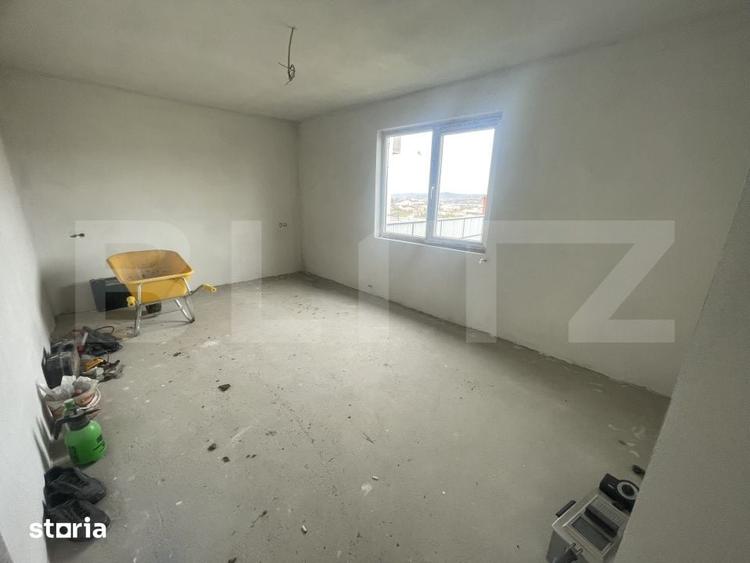Casă cu 5 camere cu Teren 1000 Mp în Central