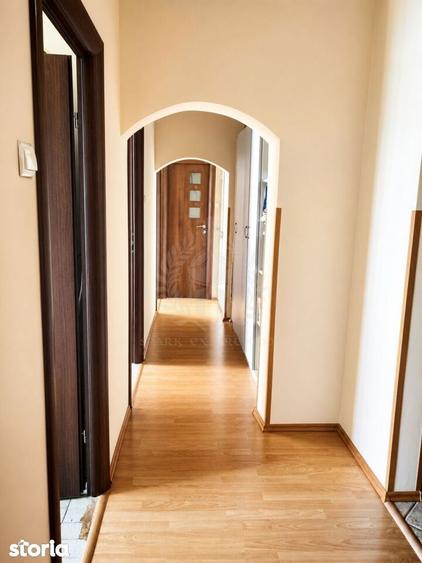 APARTAMENT 3 CAMERE//2 BAI//ZONA VEST - 4