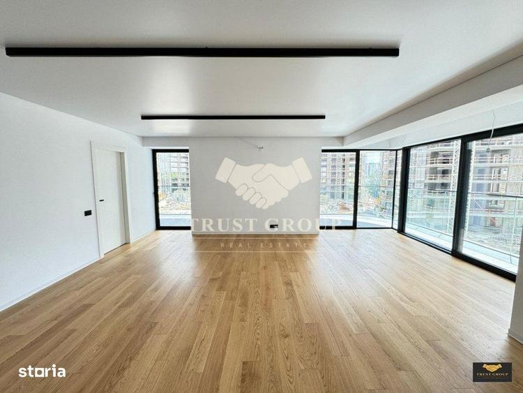 Apartament cu 4 camere în Tei