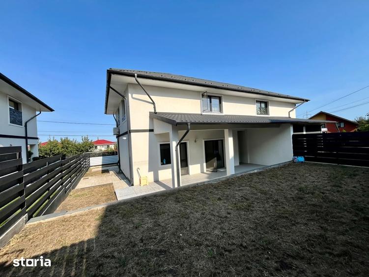 Casă cu 4 camere cu Teren 250 Mp în Miroslava