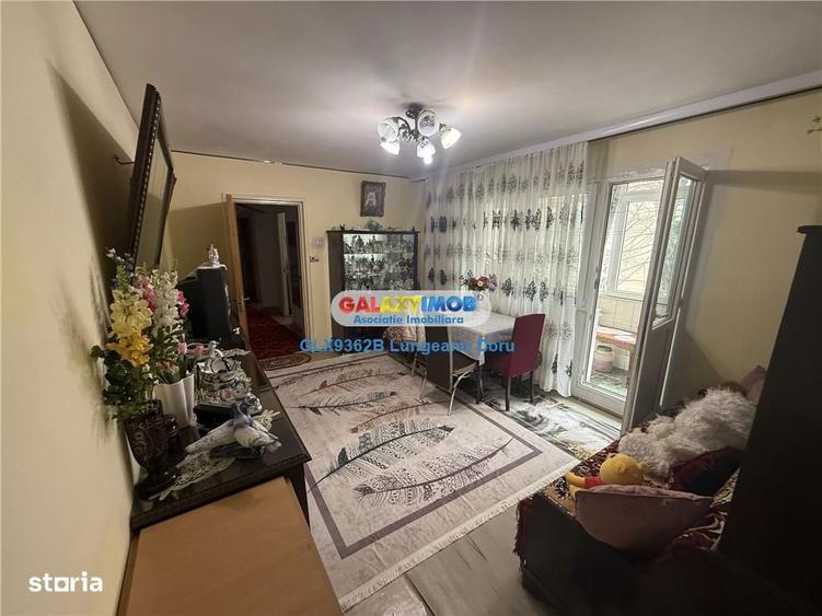 Apartament cu 4 camere semidecomandat, mobilat în Berceni