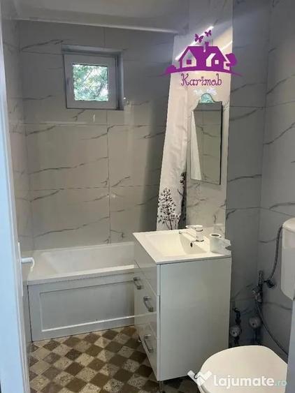 Apartament cu 3 camere semidecomandat în Dacia