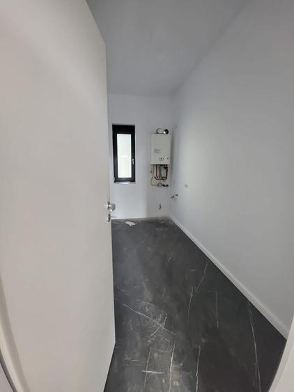 Duplex cu 4 camere cu Teren 390 Mp în Covaci