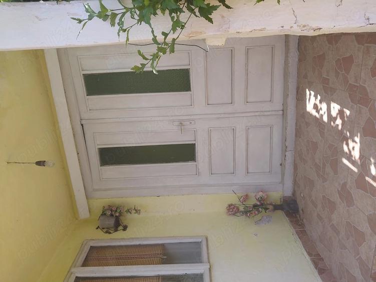 Casă cu 4 camere cu Teren 500 Mp în Exterior Vest
