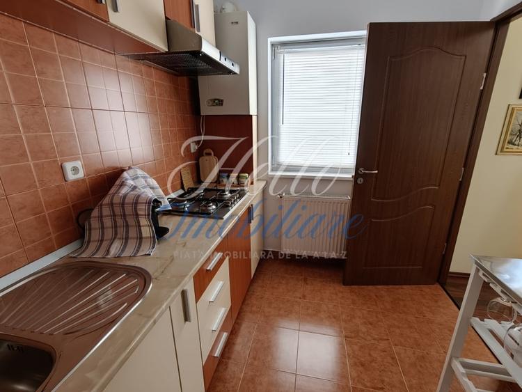 Apartament cu 2 camere, mobilat în Florești