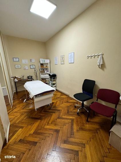 Casă cu 4 camere în Ultracentral
