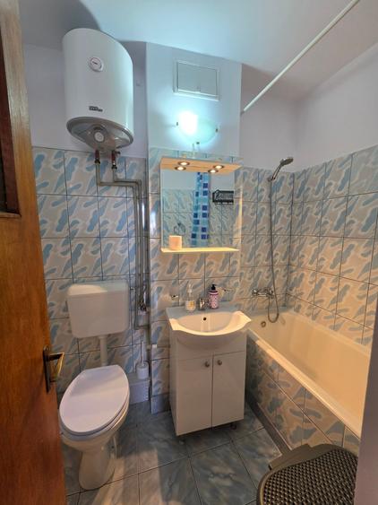 Apartament cu 2 camere decomandat în Dristor