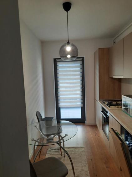 Apartament cu 2 camere, mobilat în Pipera