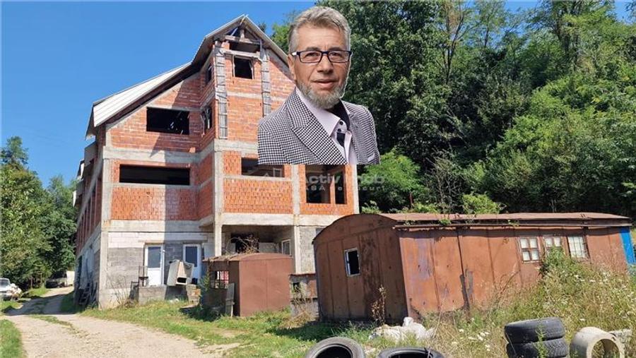 Casă individuală cu 11 camere cu Canalizare în Calea Caransebeșului