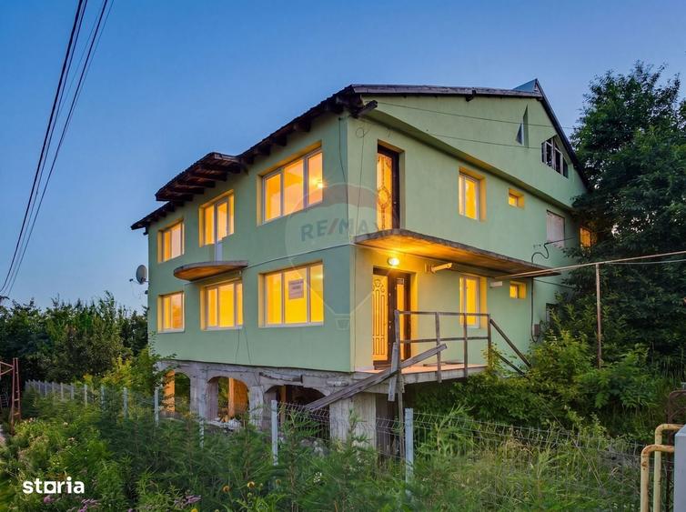 Casă cu 4 camere în Horpaz