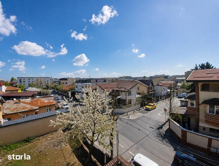 Casă cu 6 camere cu Teren 311 Mp în Giurgiului