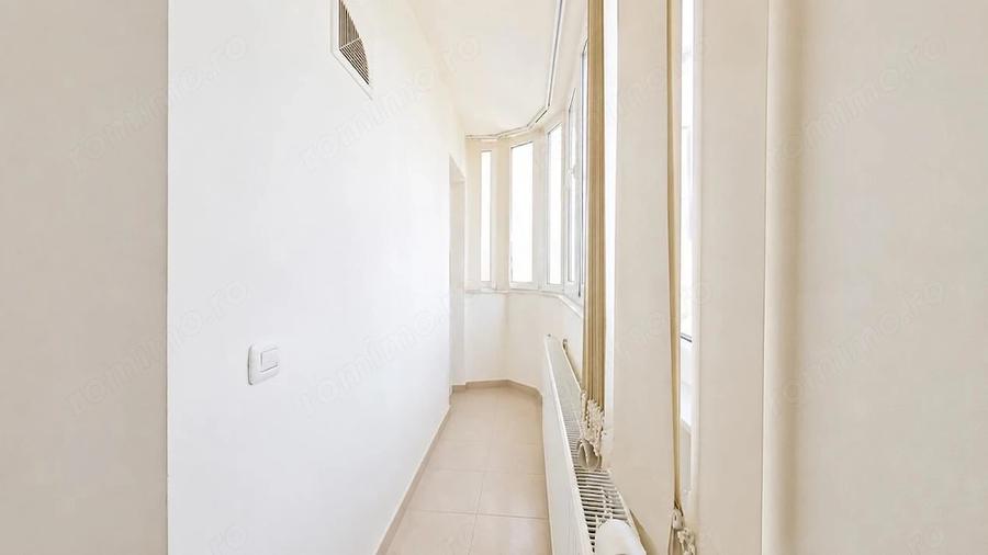Apartament cu 2 camere semidecomandat, mobilat în Intim