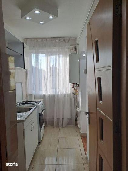 Apartament cu 3 camere în Ostroveni