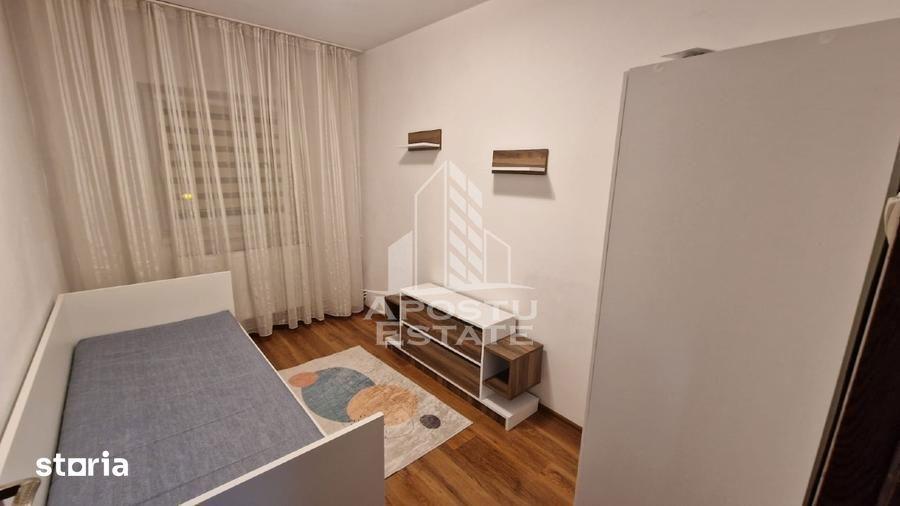 Apartament cu 3 camere, mobilat în Lipovei