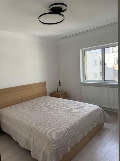 Apartament cu 2 camere decomandat, mobilat în Primăverii