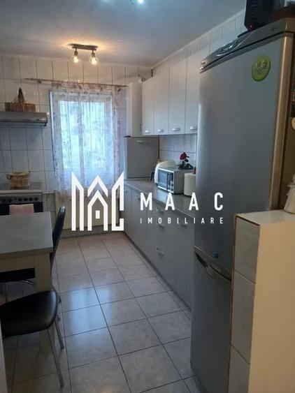 Apartament cu 4 camere decomandat, mobilat în Valea Aurie