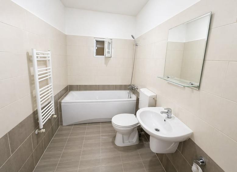 Apartament cu 3 camere Calea Lipovei - 7