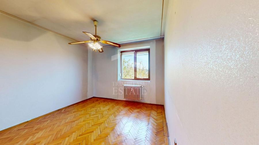 Apartament cu 3 camere semidecomandat în Parcul Circului