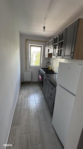 Apartament cu 2 camere decomandat în Exterior Vest
