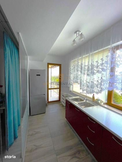 Apartament cu 3 camere, mobilat în Metalurgiei