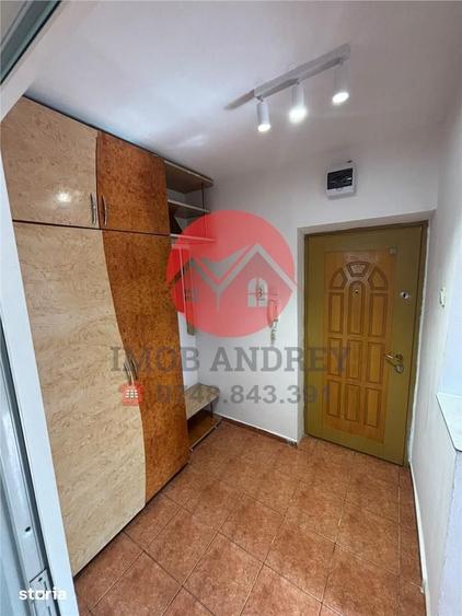 Apartament 2 camere decomandat, 51 mp, zona buna - 1