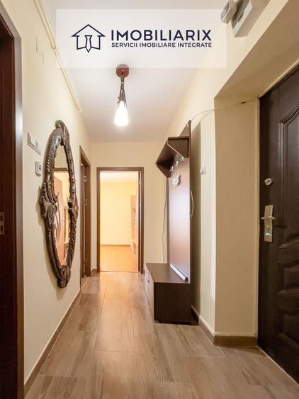 Apartament cu 2 camere decomandat în Casa de Cultură