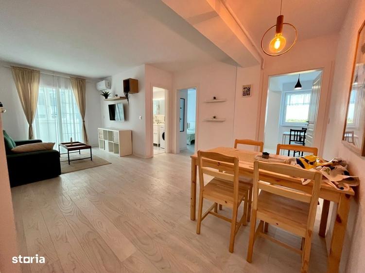 Apartament cu 2 camere semidecomandat în Valea Adâncă