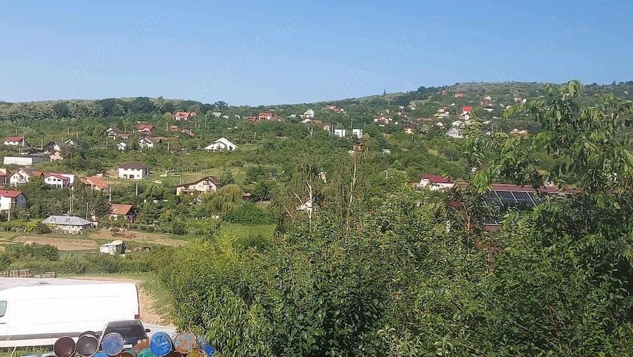 Teren de 1100 mp, în Bârnova