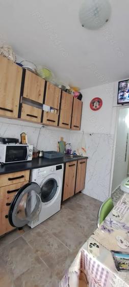 Apartament cu 2 camere decomandat în Pantelimon