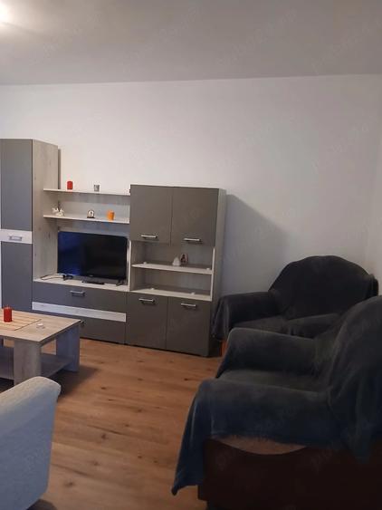 Apartament cu 2 camere decomandat în Galata