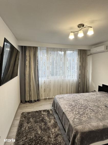 Apartament cu 4 camere în Central