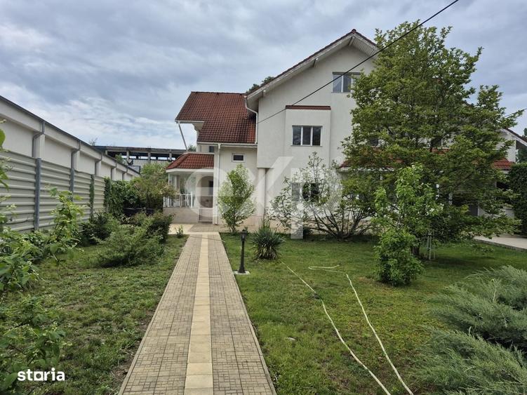 Casă cu 4 camere în Micro 6