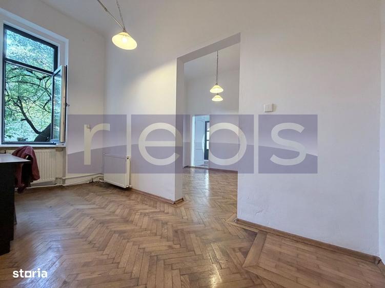 Apartament cu 4 camere semidecomandat în Cișmigiu