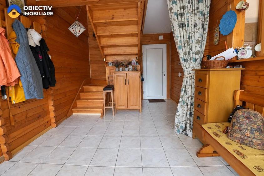 Casa din lemn P+M 191 mp, teren 2.199 mp, Almas - Garcina, zona retrasa - 19