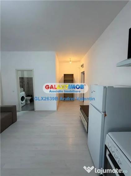 Apartament cu 3 camere semidecomandat în Apărătorii Patriei