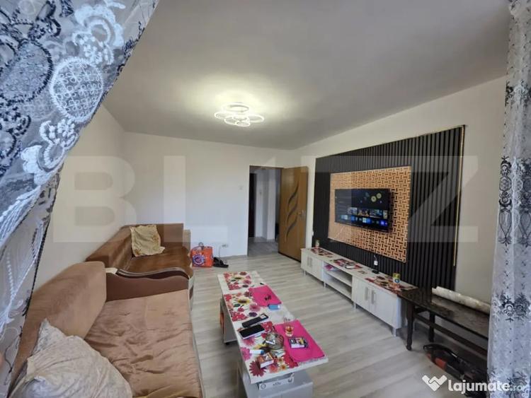Apartament cu 2 camere decomandat în Vest