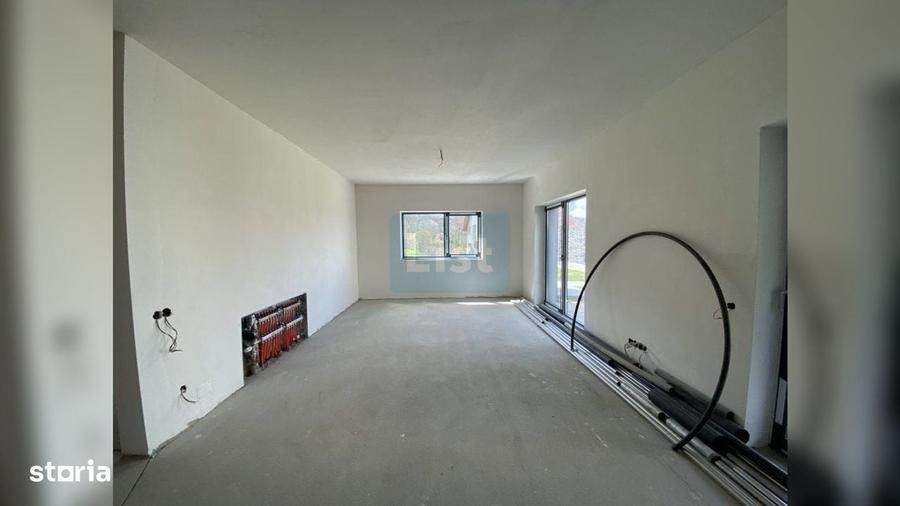 Apartament cu 3 camere în Andrei Mureșanu