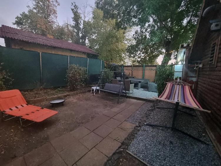 Casă cu Teren 100 Mp în Central
