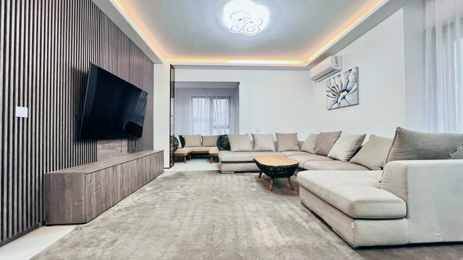 Apartament cu 4 camere, mobilat în Pipera